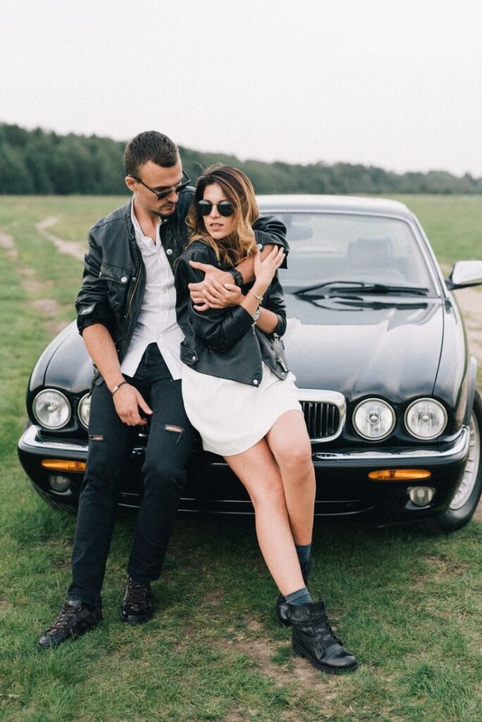 couple photo poses ideas