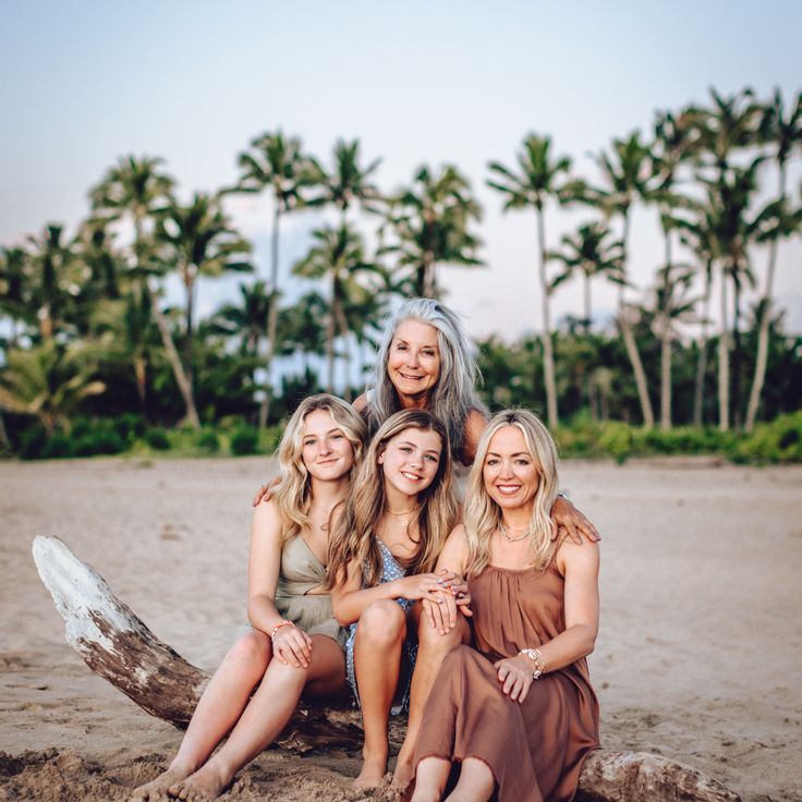 beach group photo ideas