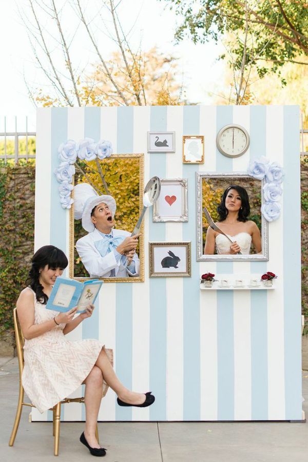 couple photo booth ideas