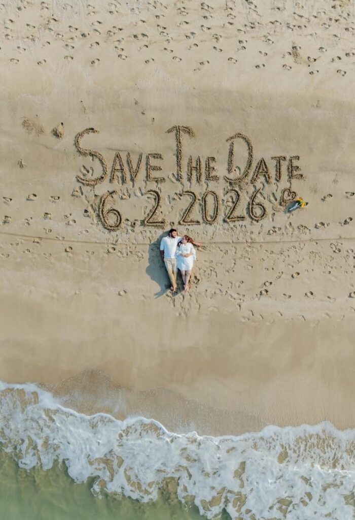 beach engagement photo ideas