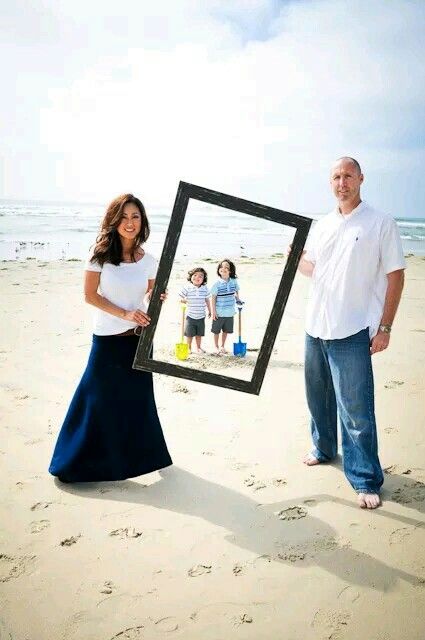 unique family photo ideas