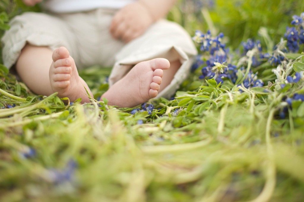6 month baby photoshoot ideas