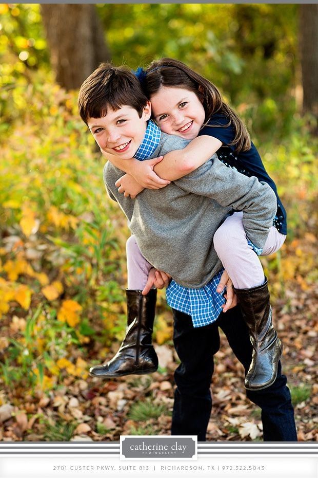 cute sibling photo ideas