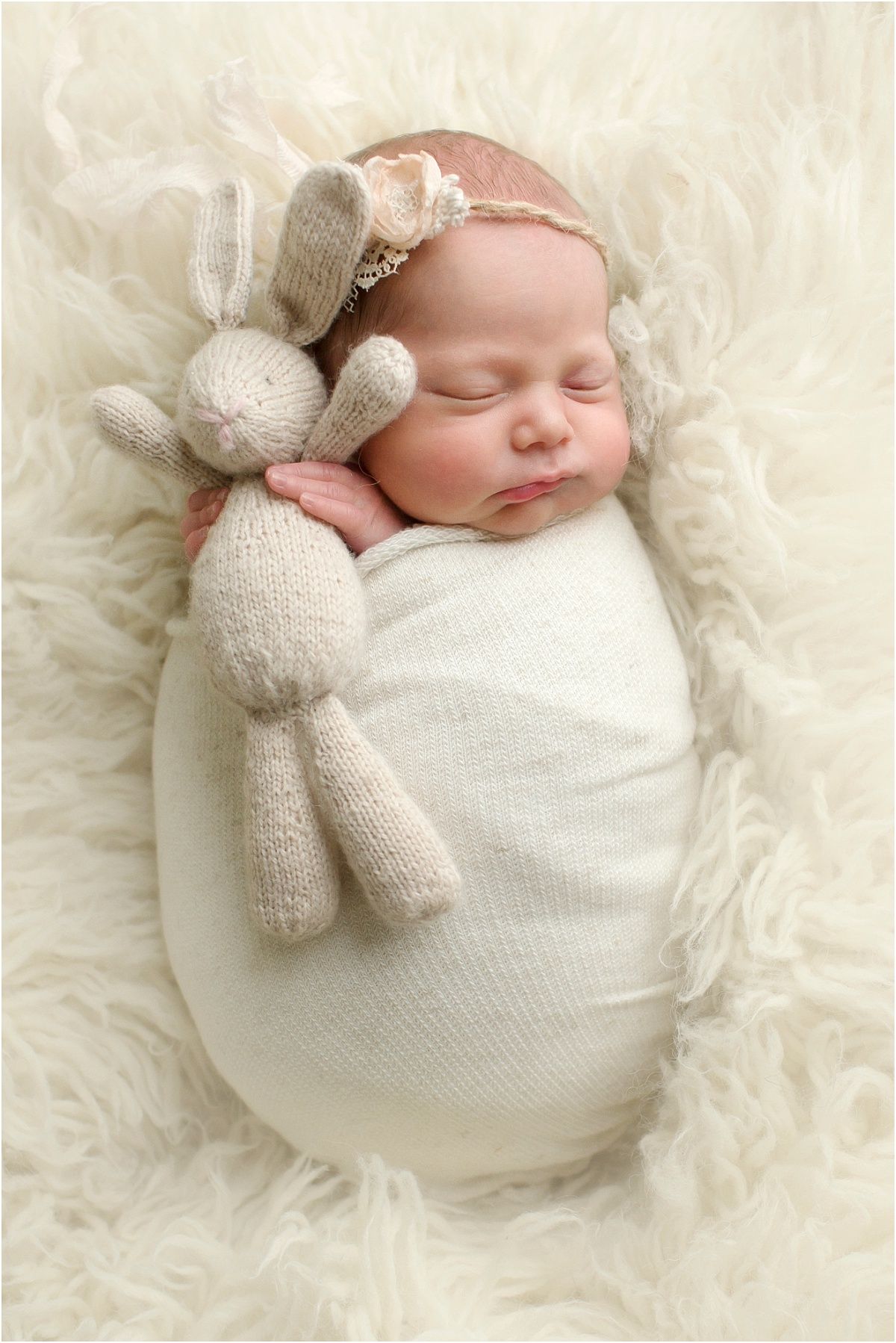 baby girl photoshoot ideas at home