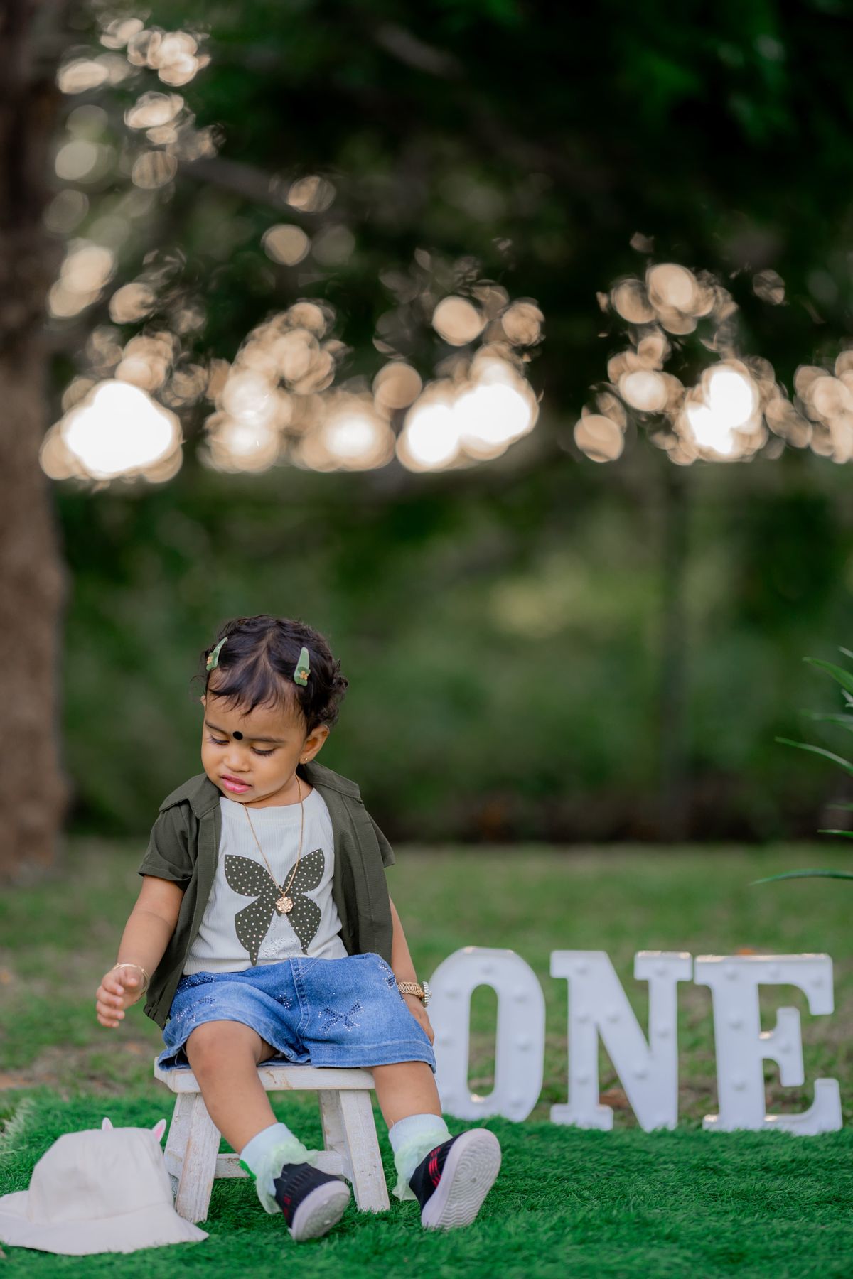 Month 12: The First Birthday Portrait - baby photography idea