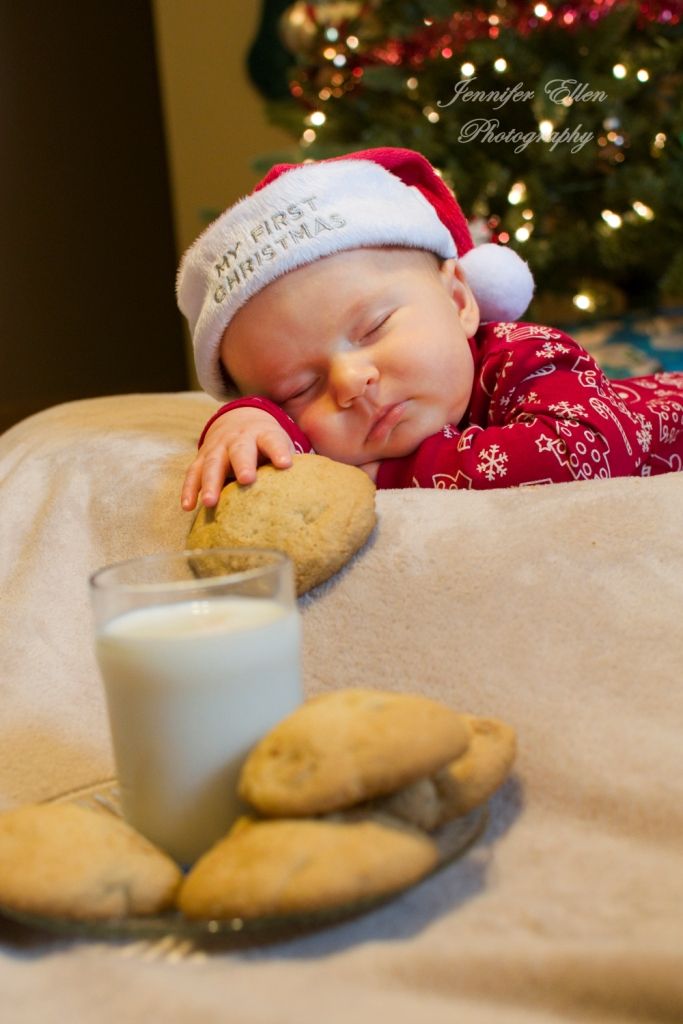 baby's first christmas photo shoot