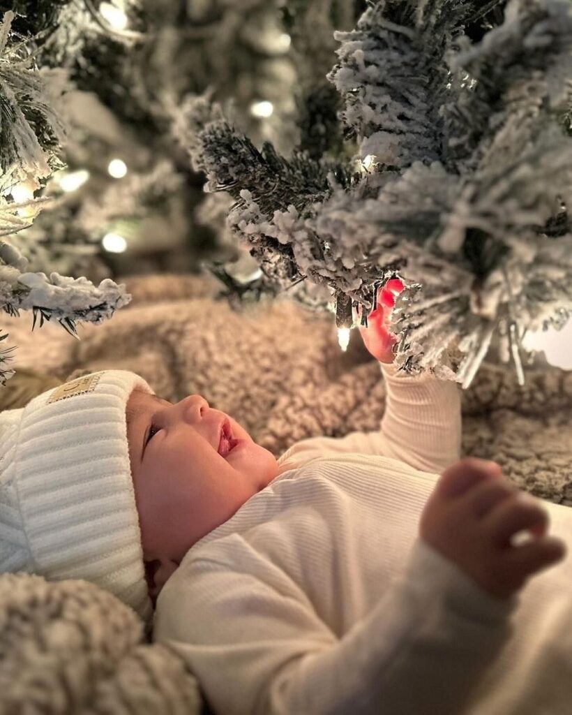 christmas baby photoshoot ideas christmas baby photoshoot ideas