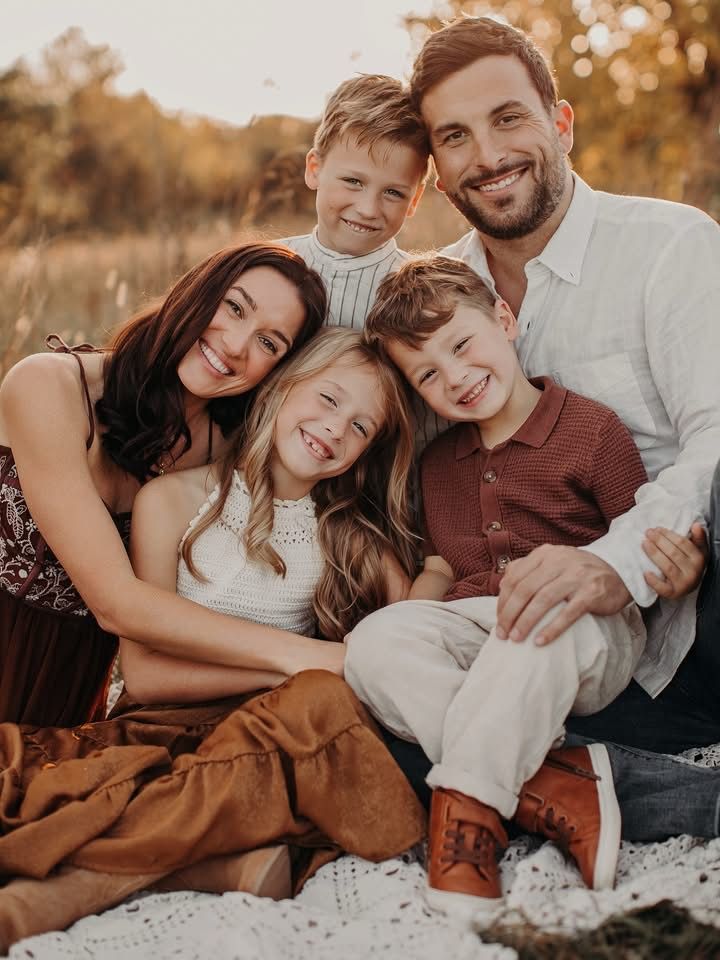 family photoshoot ideas