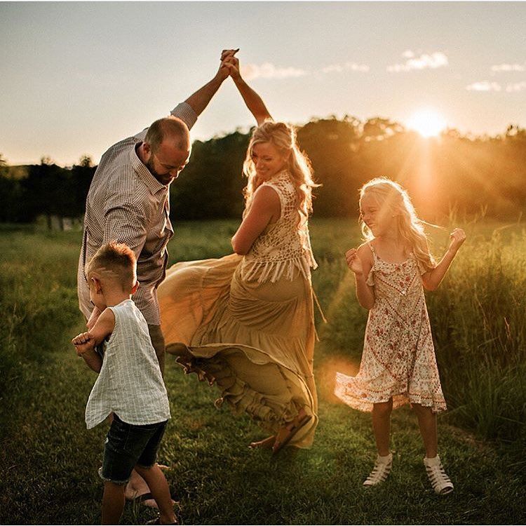 family photoshoot ideas
