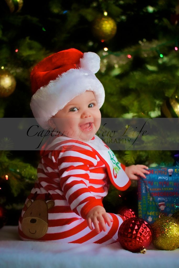 christmas baby photoshoot ideas